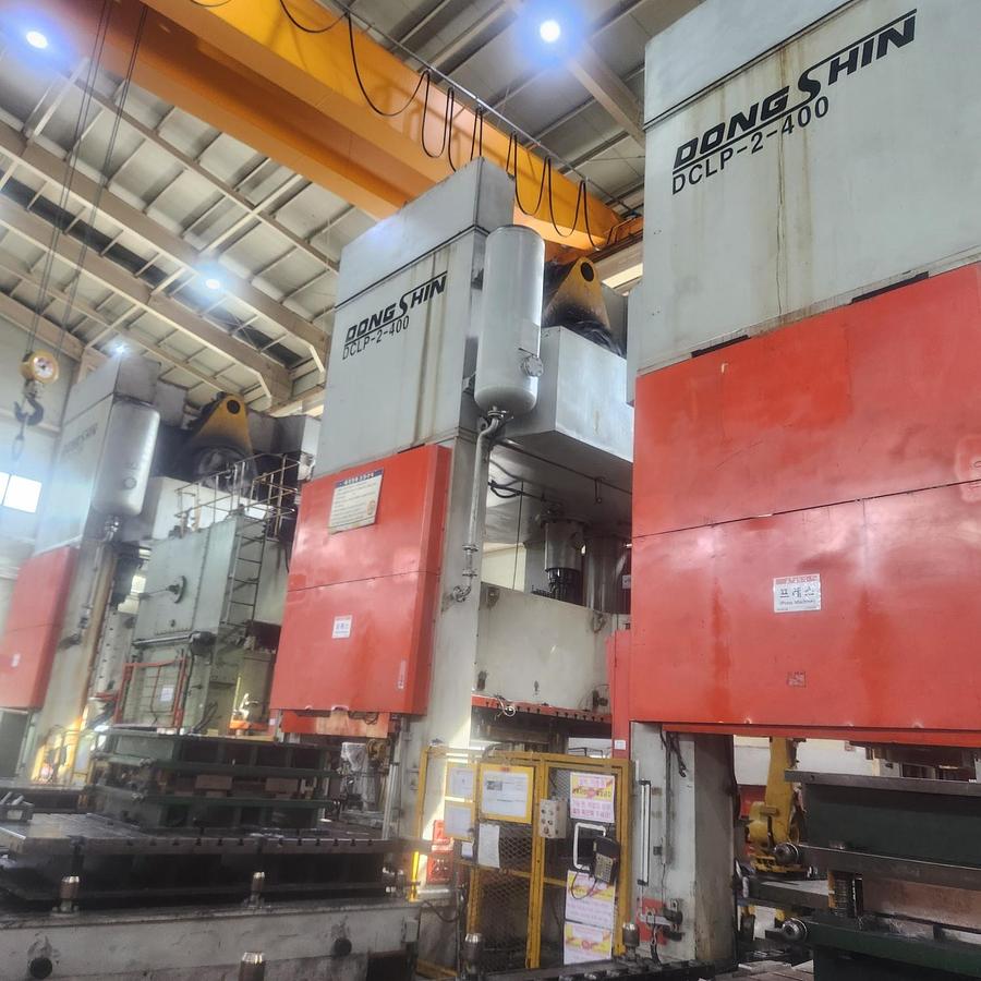 Used Sheet Stamping Line Mechanical Dongshin 600T-400T-300T-300T