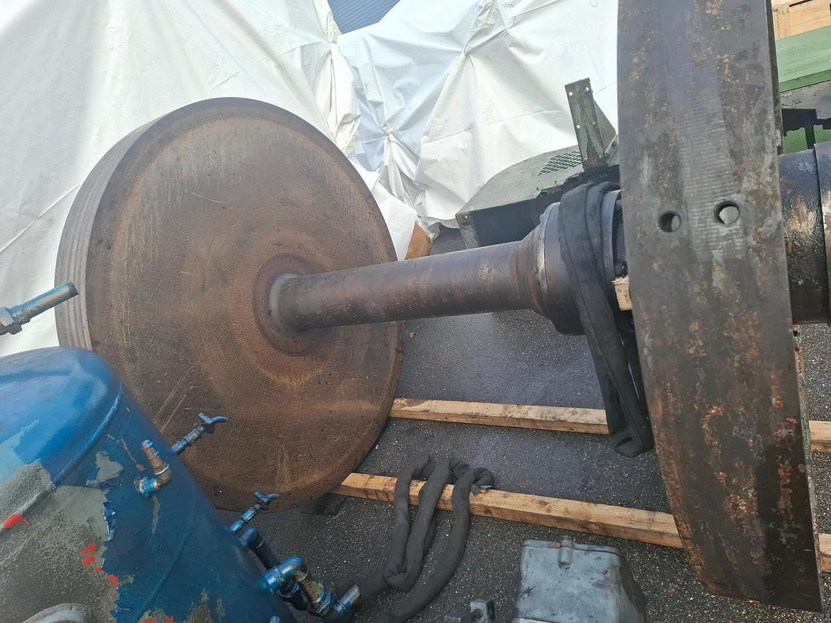 Refurbished 1000 tons Press Friction Screw Hasenclever FPRN250/575/420/1070