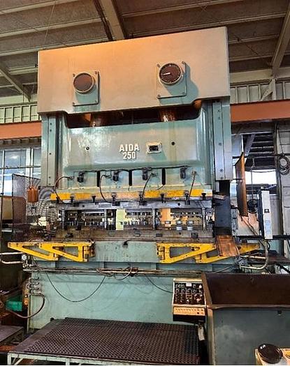 Used 250 tons Press Sheet Stamping Mechanical Aida NC2-250(2)