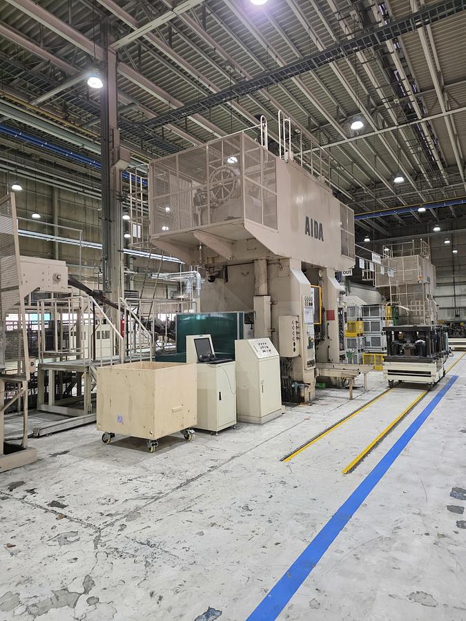 Used 600 tons Press Cold Forging Aida