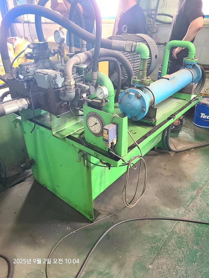 Refurbished 1000 tons Press Knuckle Joint Coining Cleveland