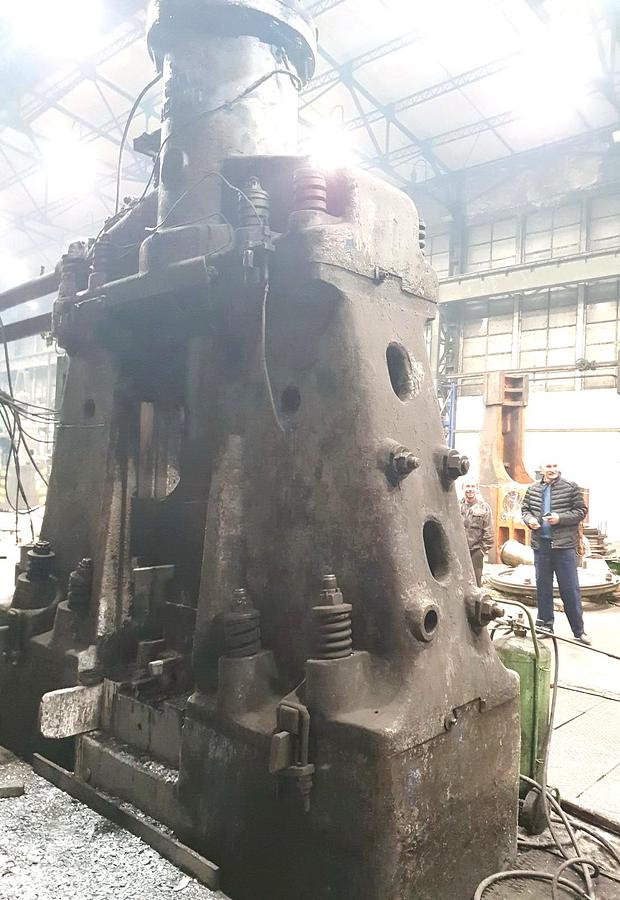 Used 2.5 tons Hammer Forging Pneumatic Huta MPM2000A