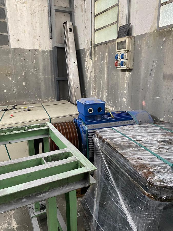 Used 1600 tons Press Hot Forging Clearing EF11600