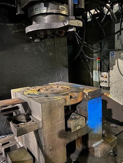 Used 450 tons Press Hot Forging Manyo LP450