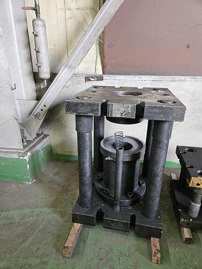 Used Press Cold Forging Hydraulic Sack & Kiesselbach OKP1250/100-S