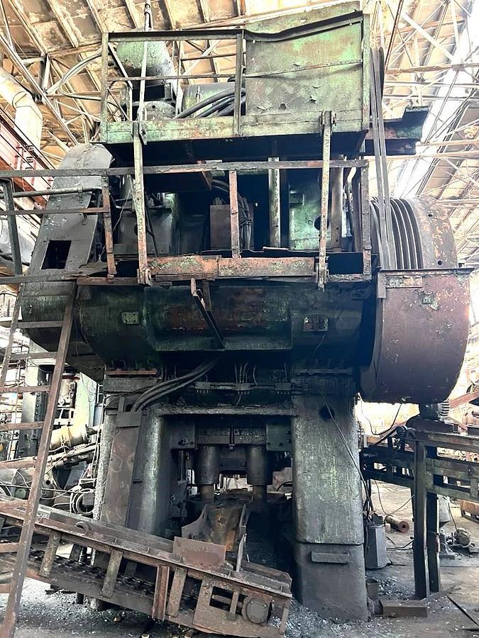 Used 4000 tons Press Hot Forging Smeral LKM4000