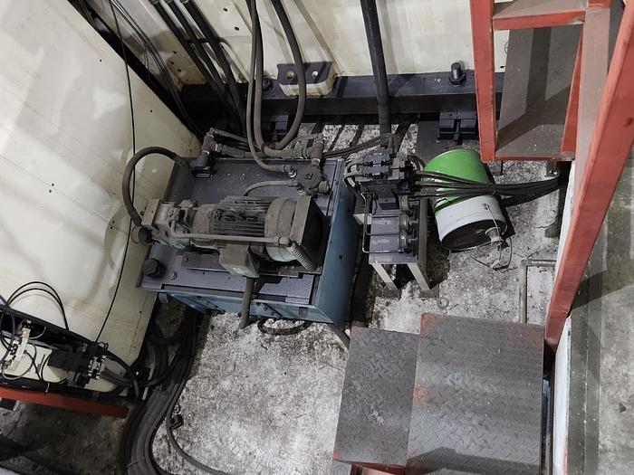 Used Kohchiyama CNC Gear Cutting & Turning Machine SH-55