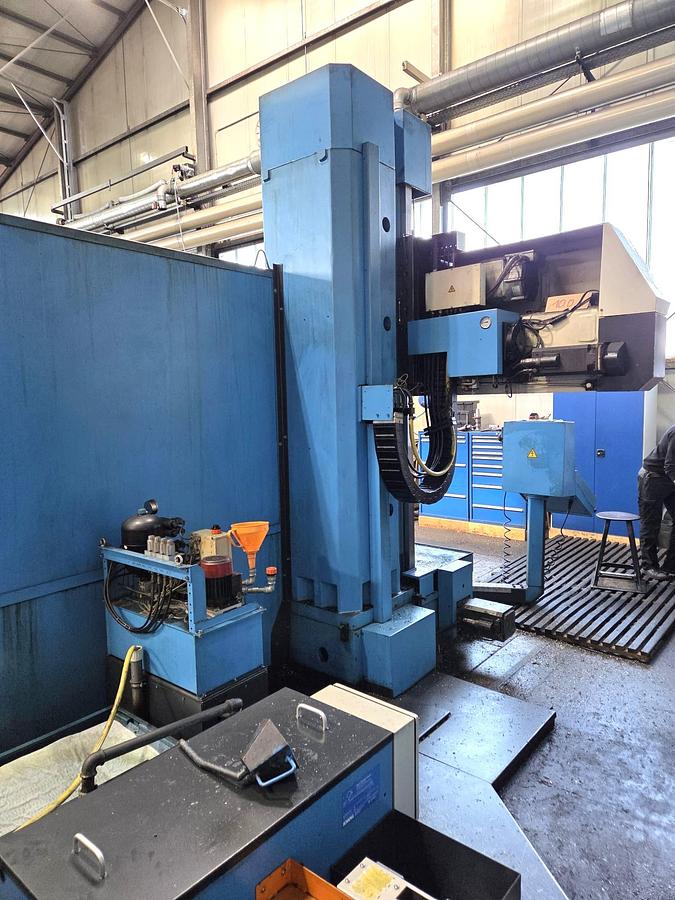 Used Borer Horizontal Table Type CNC Tos Varnsdorf WH105