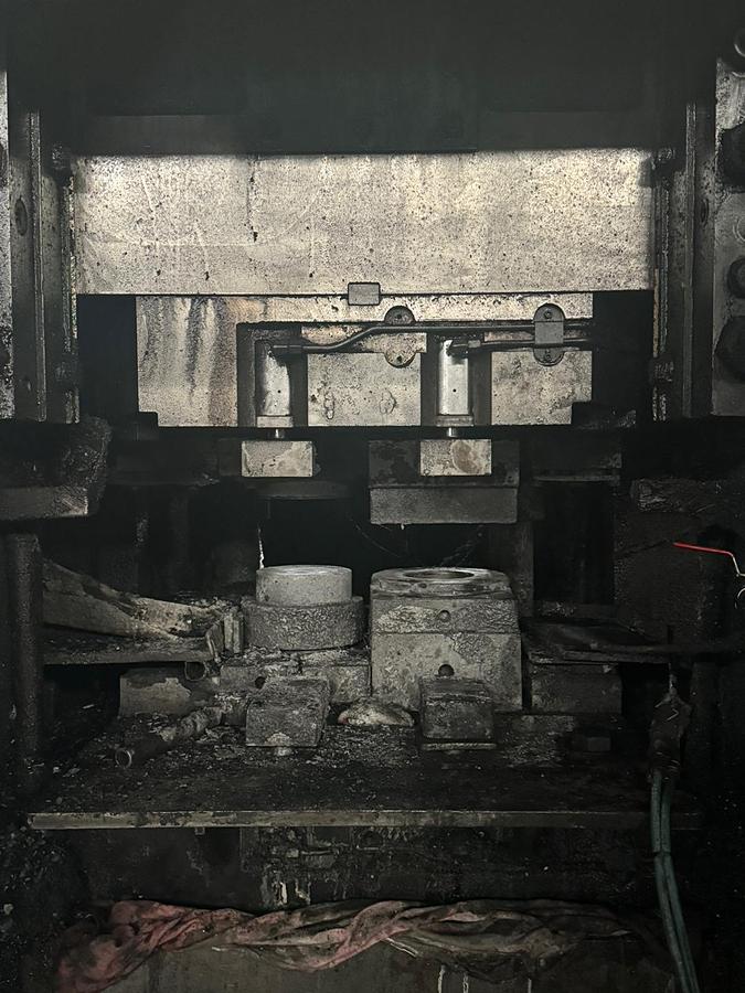 Used 1300 tons Press Hot Forging Hosung HFP-1300