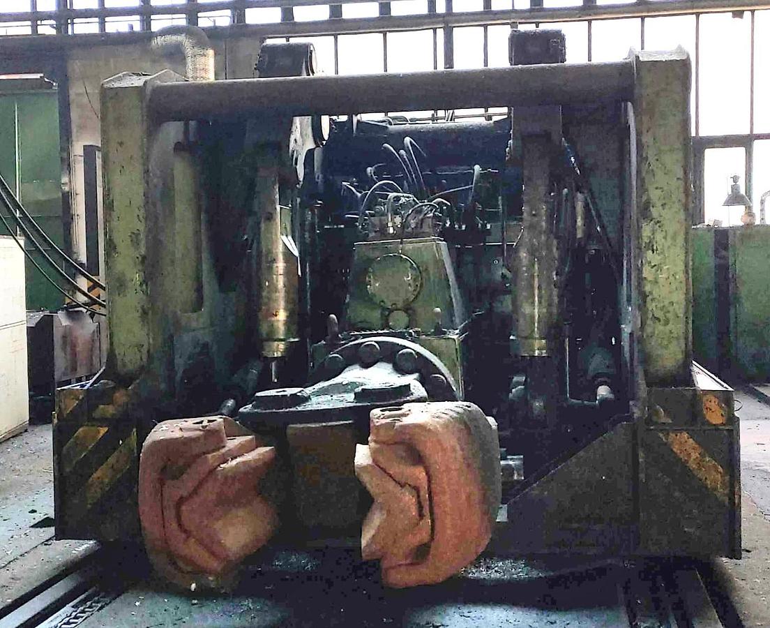 Used 13 tons Manipulator Dango & Dienenthal S260H
