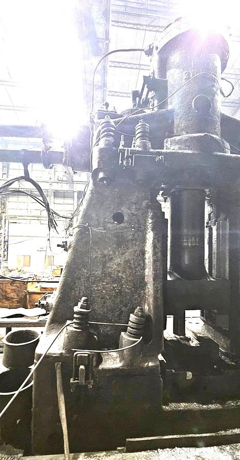 Used 2.5 tons Hammer Forging Pneumatic Huta MPM2000A
