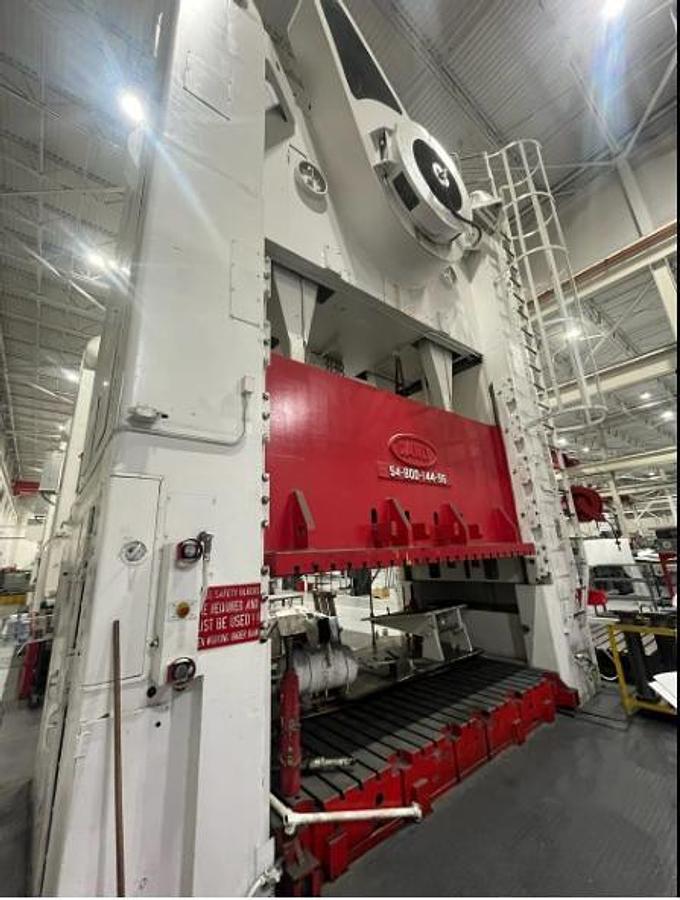 Used 800 tons Press Sheet Stamping Mechanical Danly S4-800-144-96