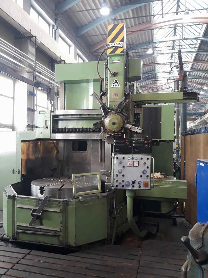 Used Lathe Vertical Turning Tos SKJ12A