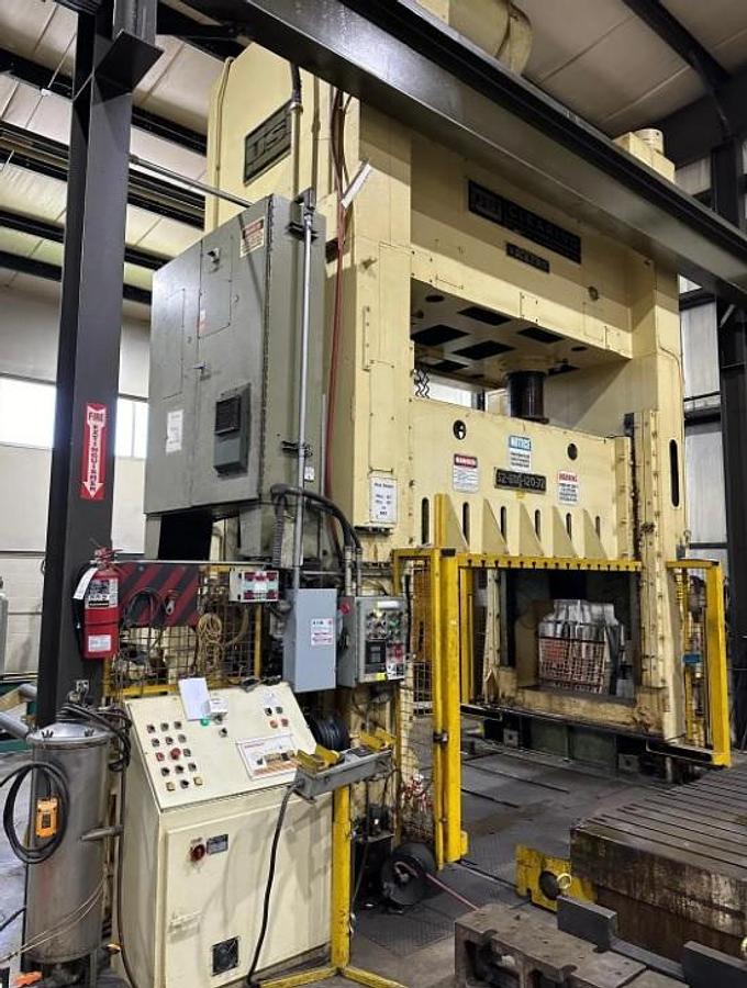 Used 600 tons Press Sheet Stamping Mechanical Clearing S2600120-72