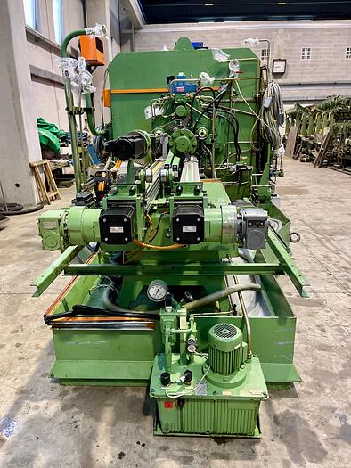 Used Radial Forging SKK10 GFM