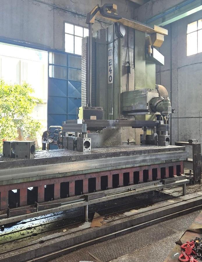 Used Plano Miller CNC Mecof M240A