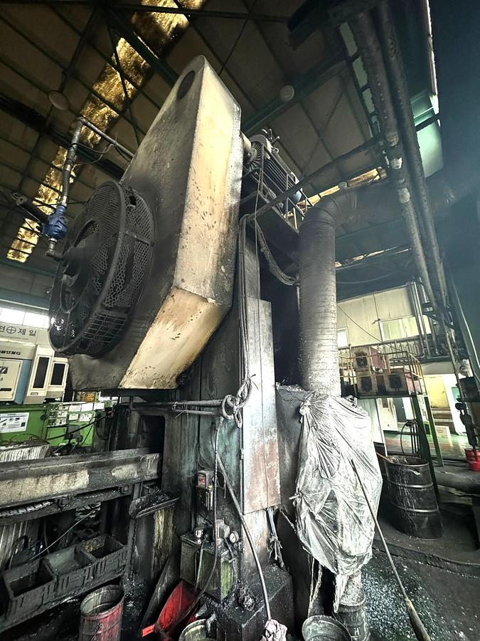 Used 1300 tons Press Hot Forging Hosung HFP-1300