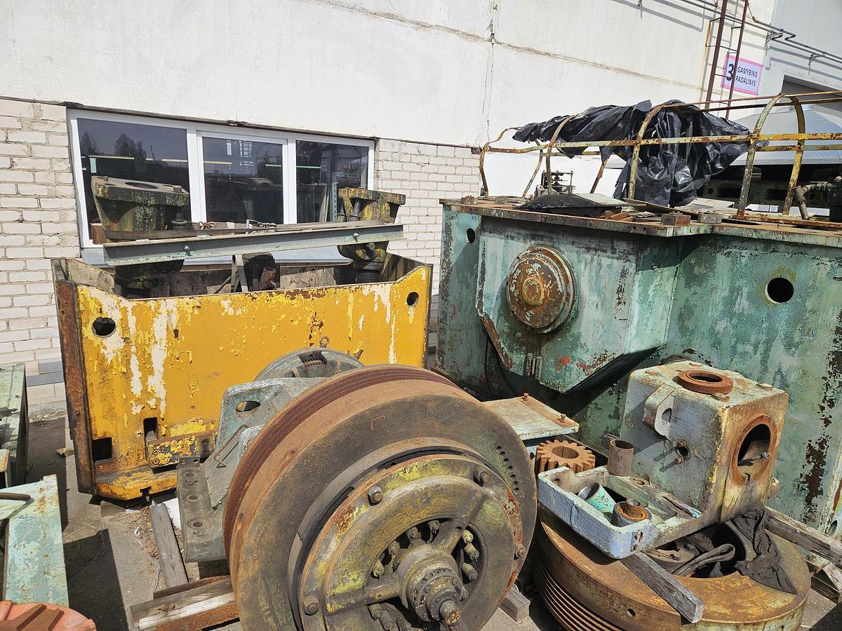 Used 500 tons Press Sheet Stamping Mechanical TMP Voronezh Russia K05-105