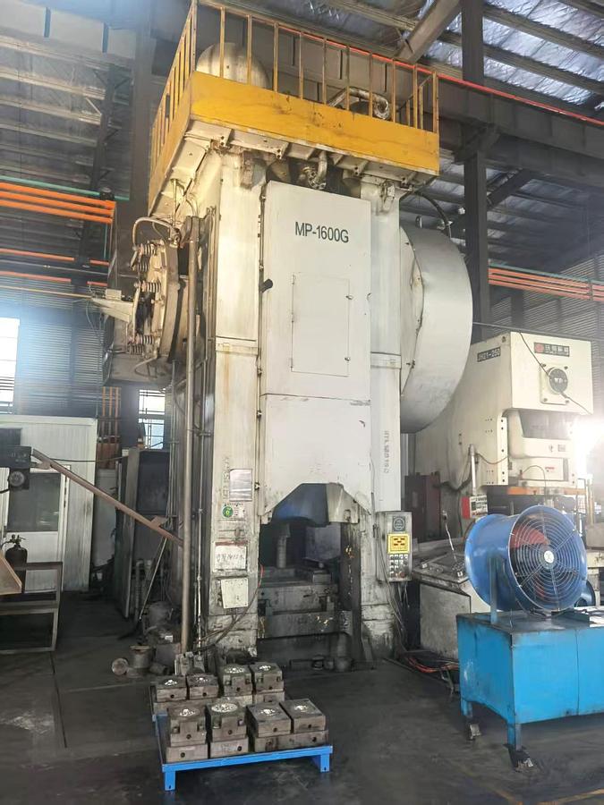 Used 1600 tons Press Hot Forging Yadon MP-1600G