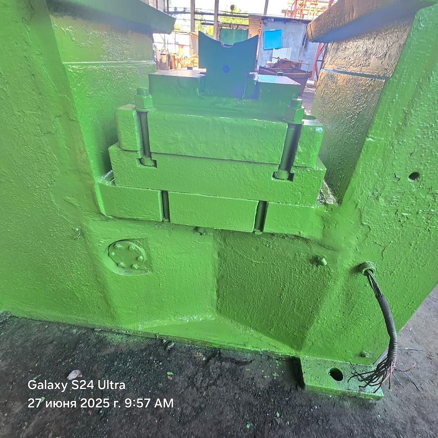 Used 400 tons Press Knuckle Joint Coining Barnaul Russia KB8336