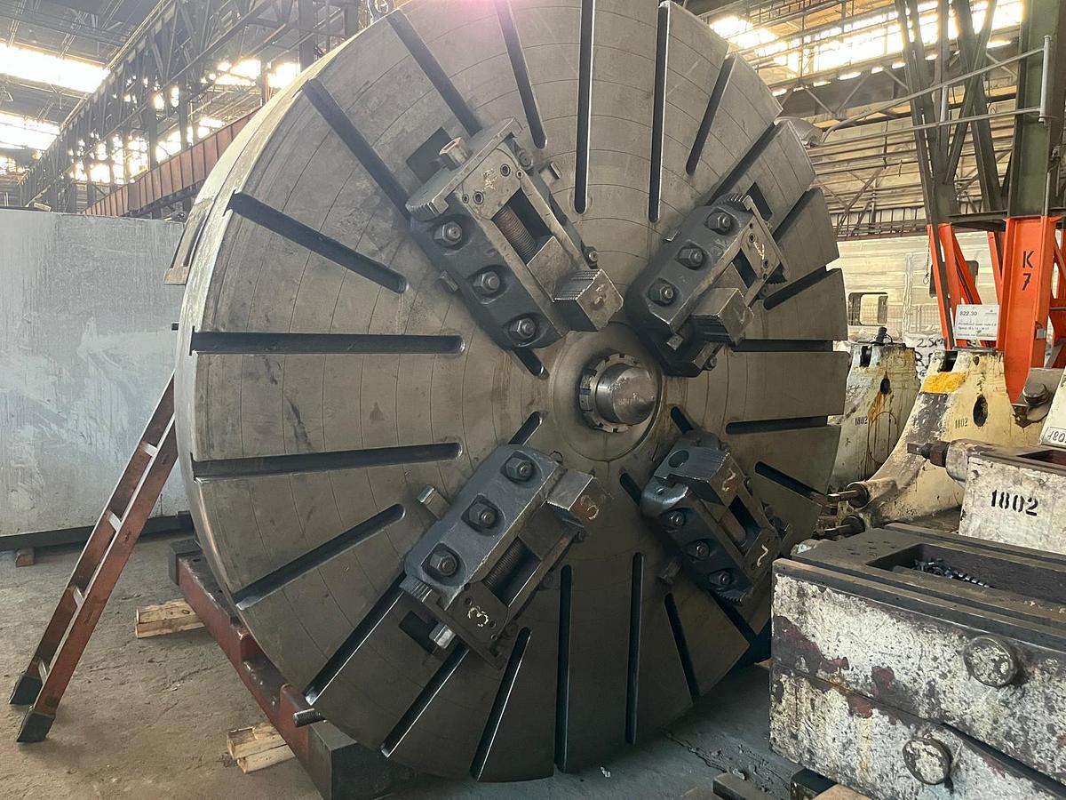 Used Lathe Heavy Duty CNC Skoda