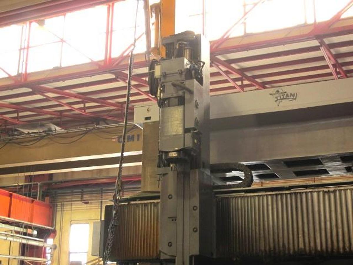 Used Lathe Vertical Turning CNC Titan MOD.D33