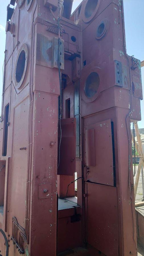 Used 900 tons Press Knuckle Joint Coining KKPRF630/900/260