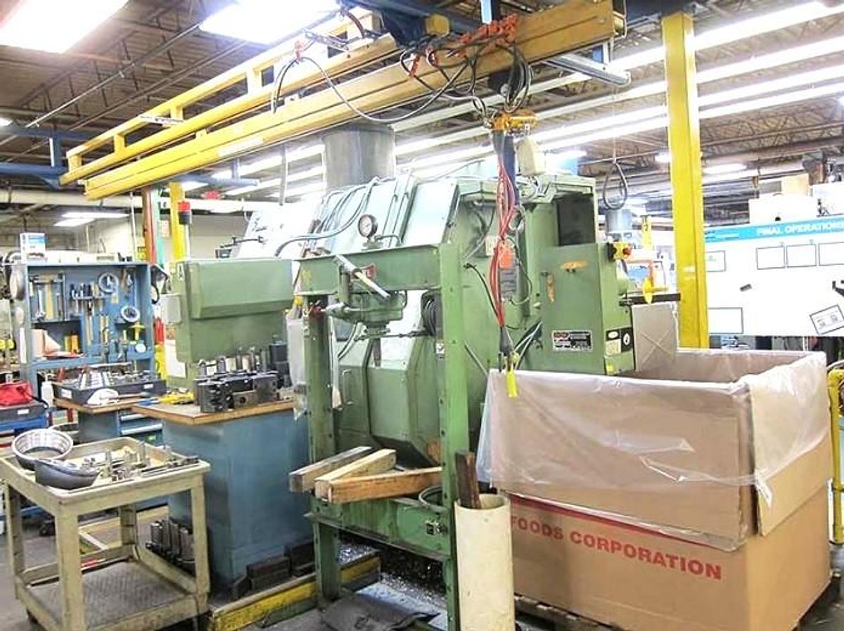 Used Lathe Vertical Turning CNC Okuma LC40-2ST