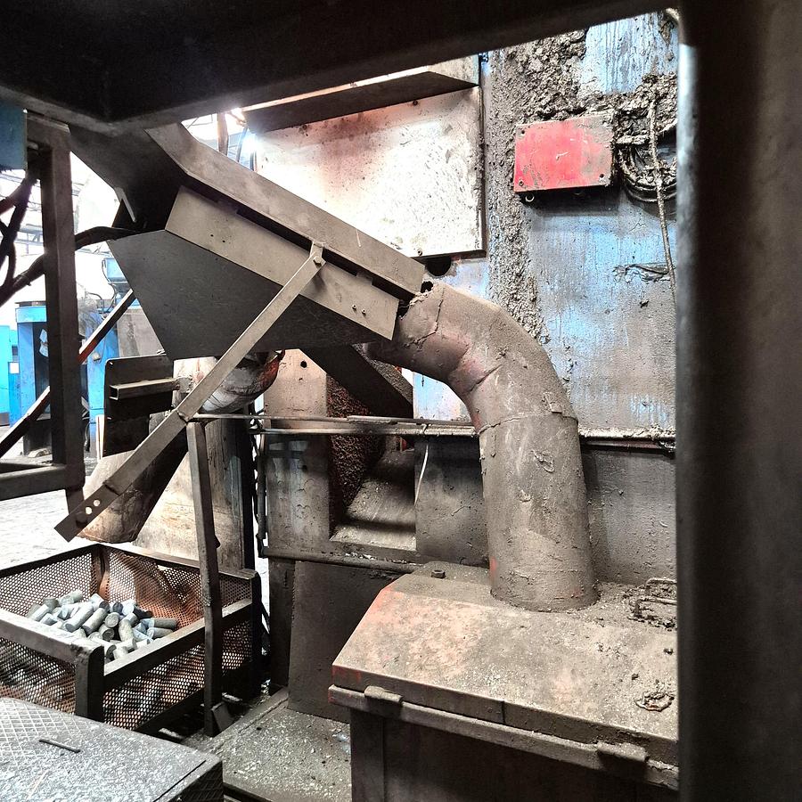 Used 1600 tons Press Hot Forging Smeral LZK1600