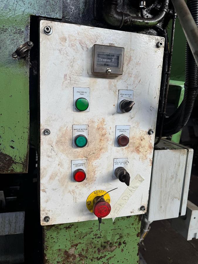 Used 500 tons Press Hot Forging Lamberton