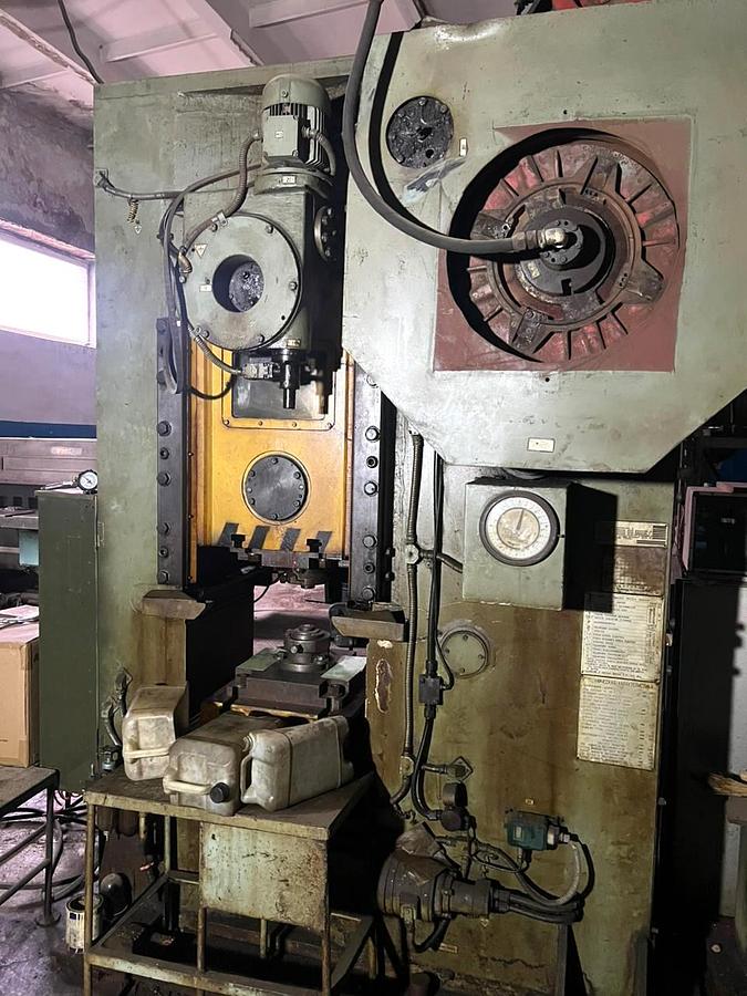 Used 400 tons Press Knuckle Joint Coining Barnaul KB8336