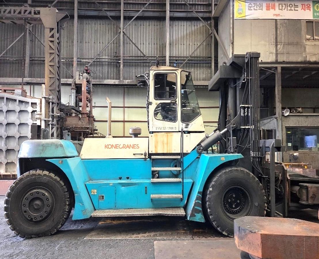Used 32 tons Manipulator SMV SMV32-1200B