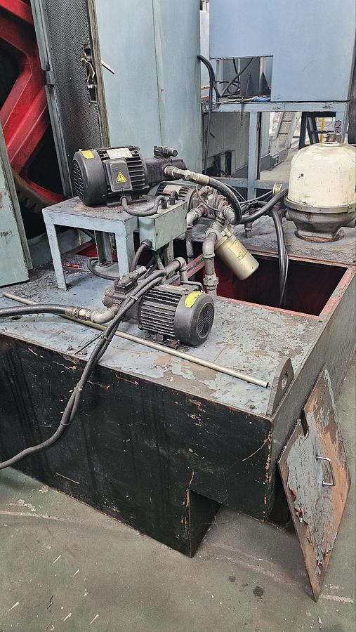 Nut Former Chun-Zu Taiwan CNF-165SP