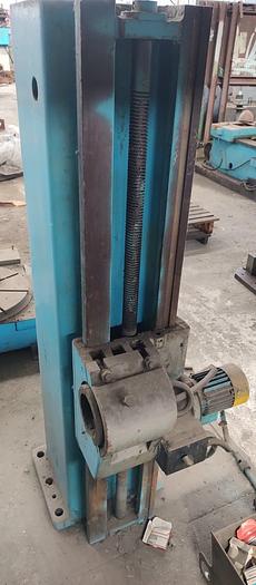 Used Borer Horizontal Table Type Tos W9A