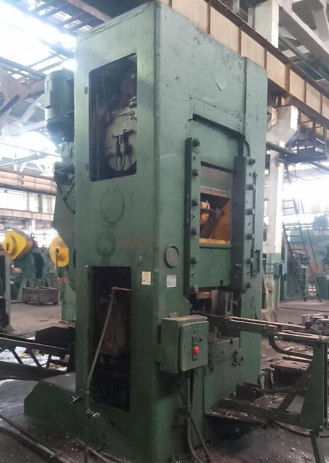 Used 1000 tons Press Knuckle Joint Coining Barnaul K8340
