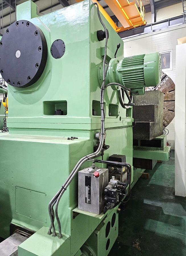 Used Lathe Heavy Duty CNC Hankook Dynaturn-20