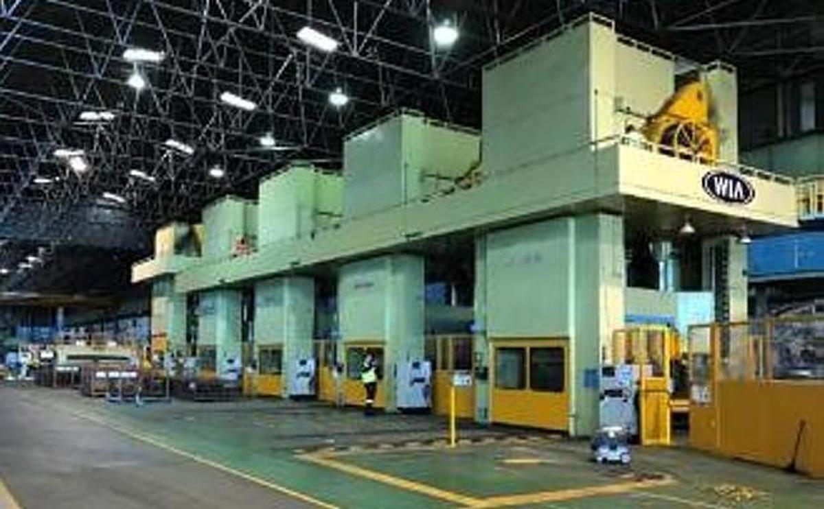 Used 2300 tons Press Sheet Stamping Mechanical Hyundai