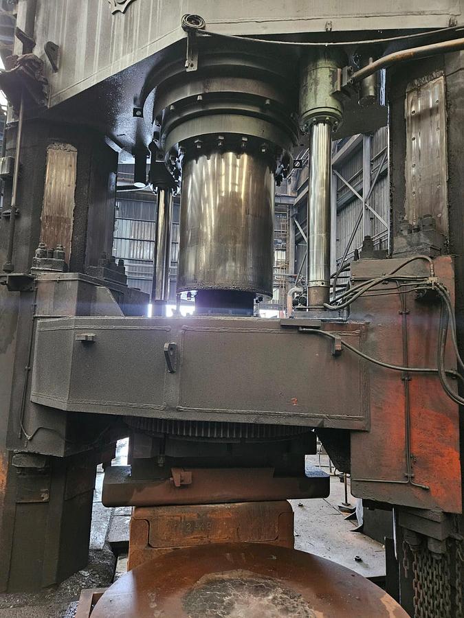 Used 2500 tons Press Forging Open Die Hydraulic JSW