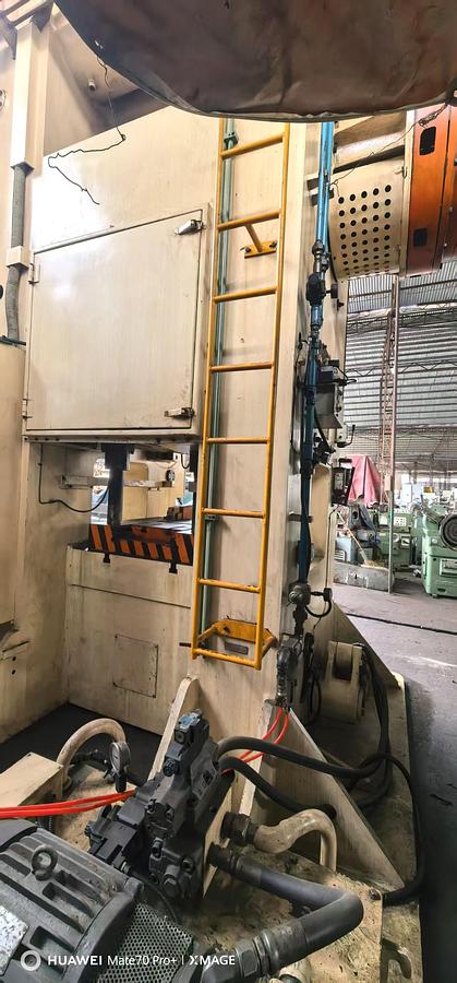 Used 1000 tons Press Hot Forging FP1000