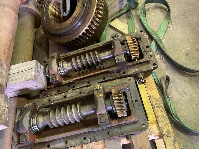 Used Press Trimming K9538