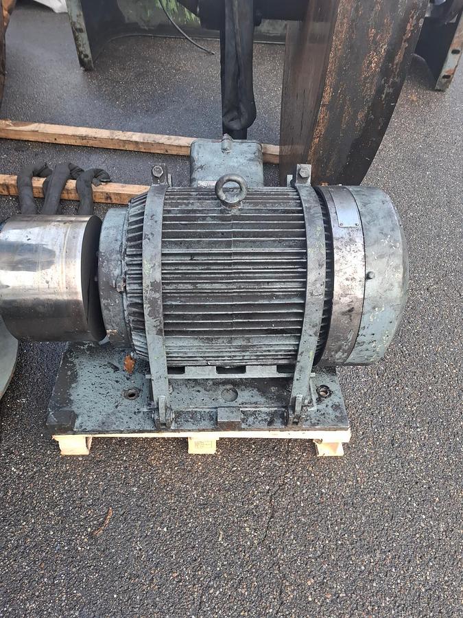 Refurbished 1000 tons Press Friction Screw Hasenclever FPRN250/575/420/1070