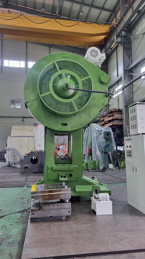 Used 1000 tons Hot Forging Line Eumuco