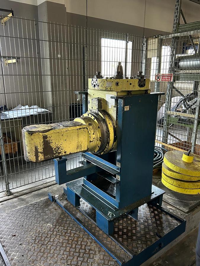 Used Plano Miller CNC