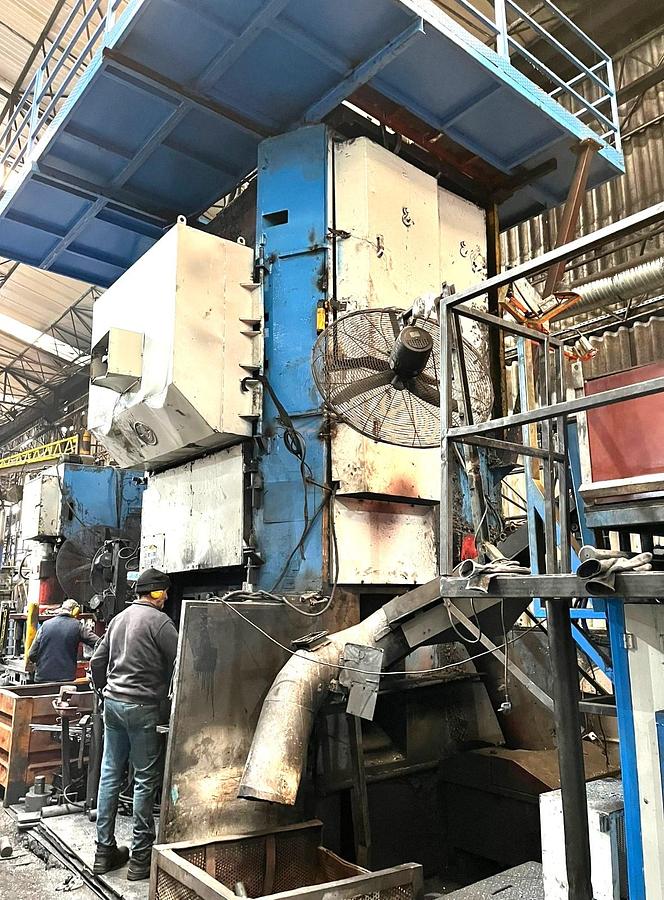 Used 1600 tons Press Hot Forging Smeral LZK1600