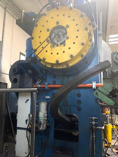 Used 1000 tons Hot Forging Press TMP Voronezh KB8040