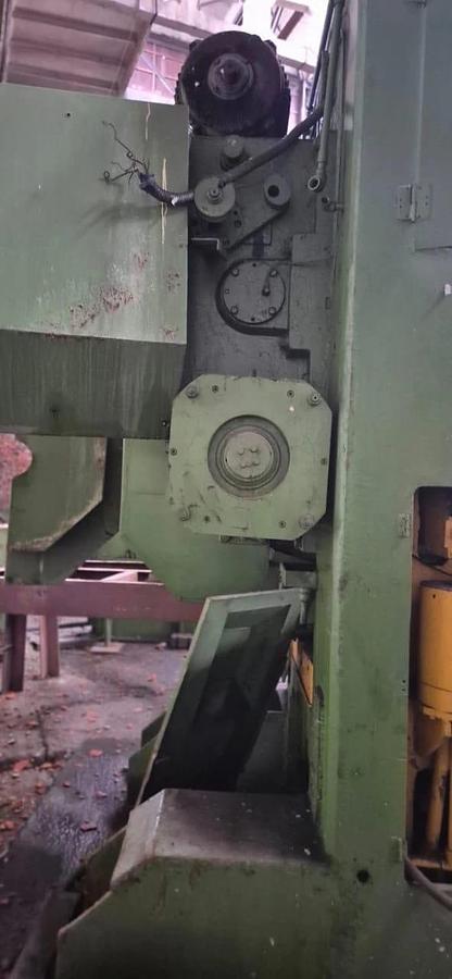 Used 1000 tons Press Knuckle Joint Coining Barnaul, Russia K8340