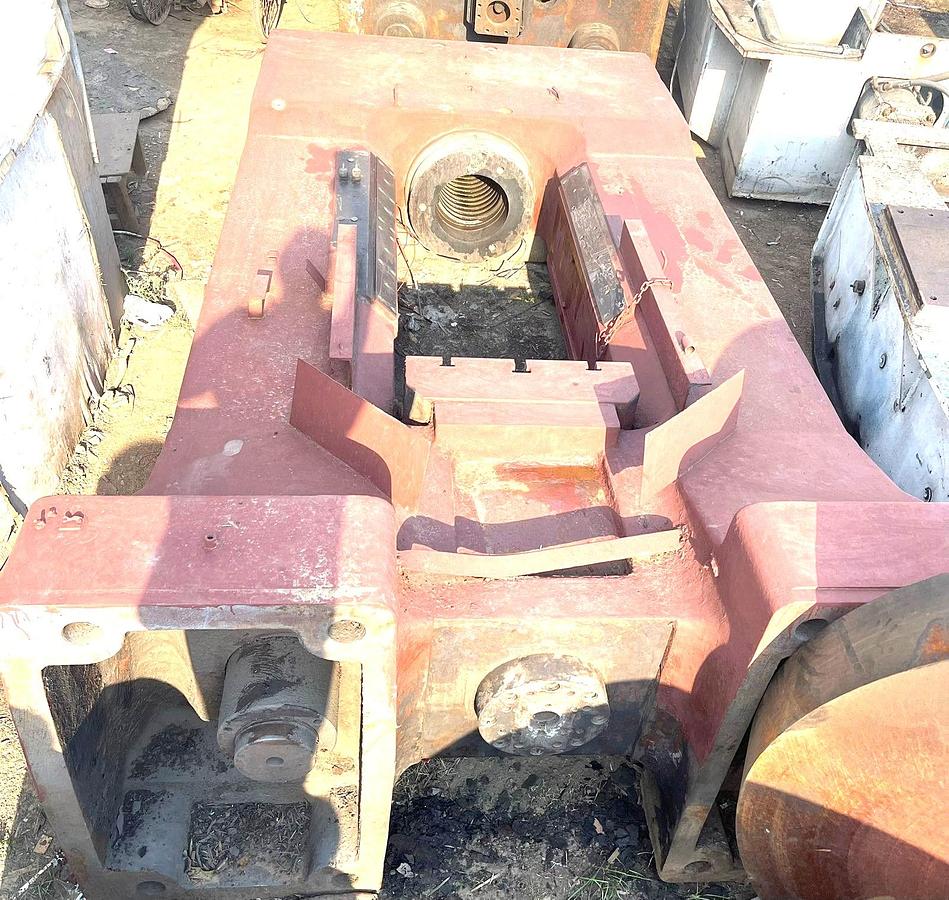 Used 800 tons Press Friction Screw Ficep PVM280
