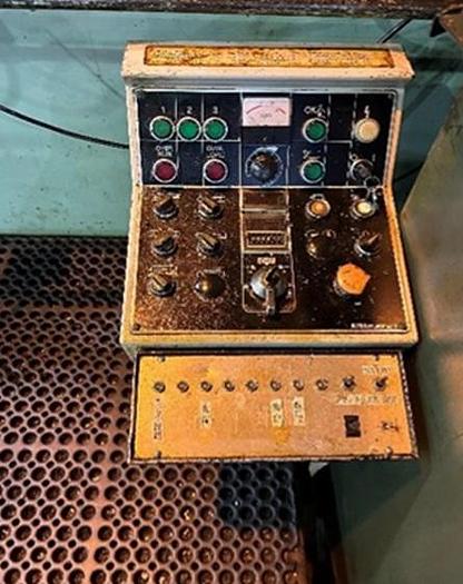 Used 250 tons Press Sheet Stamping Mechanical Aida NC2-250(2)