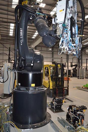 Used Robot Kuka KR280/R3080