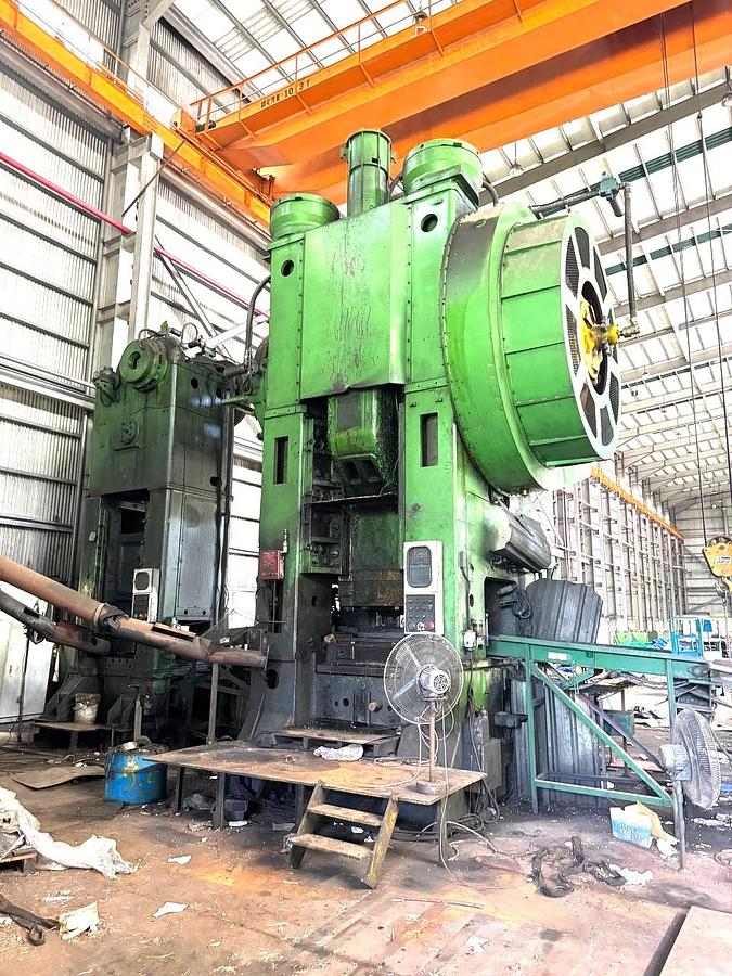 Used 2500 tons Press Hot Forging WMW Erfurt PKXW2500
